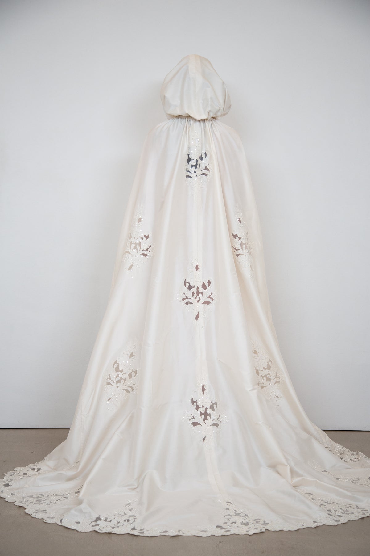 Jerome Studio cape