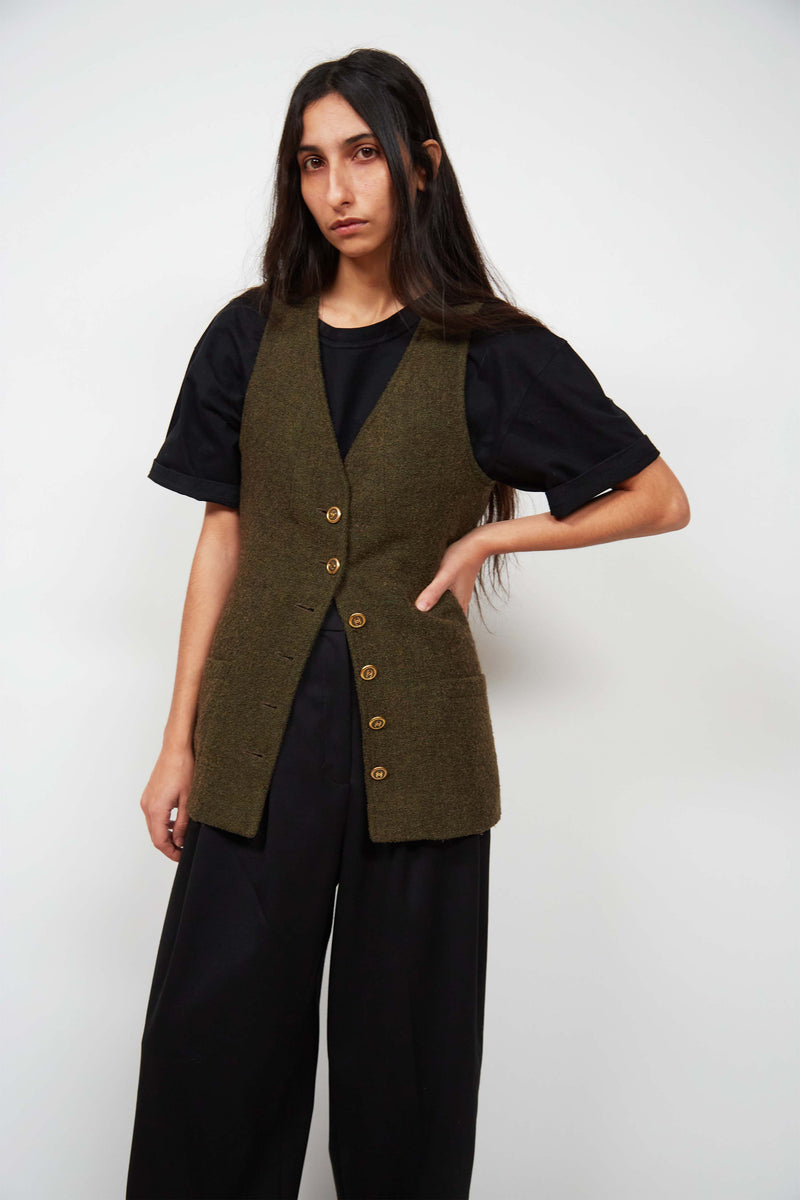 Chanel boucle vest