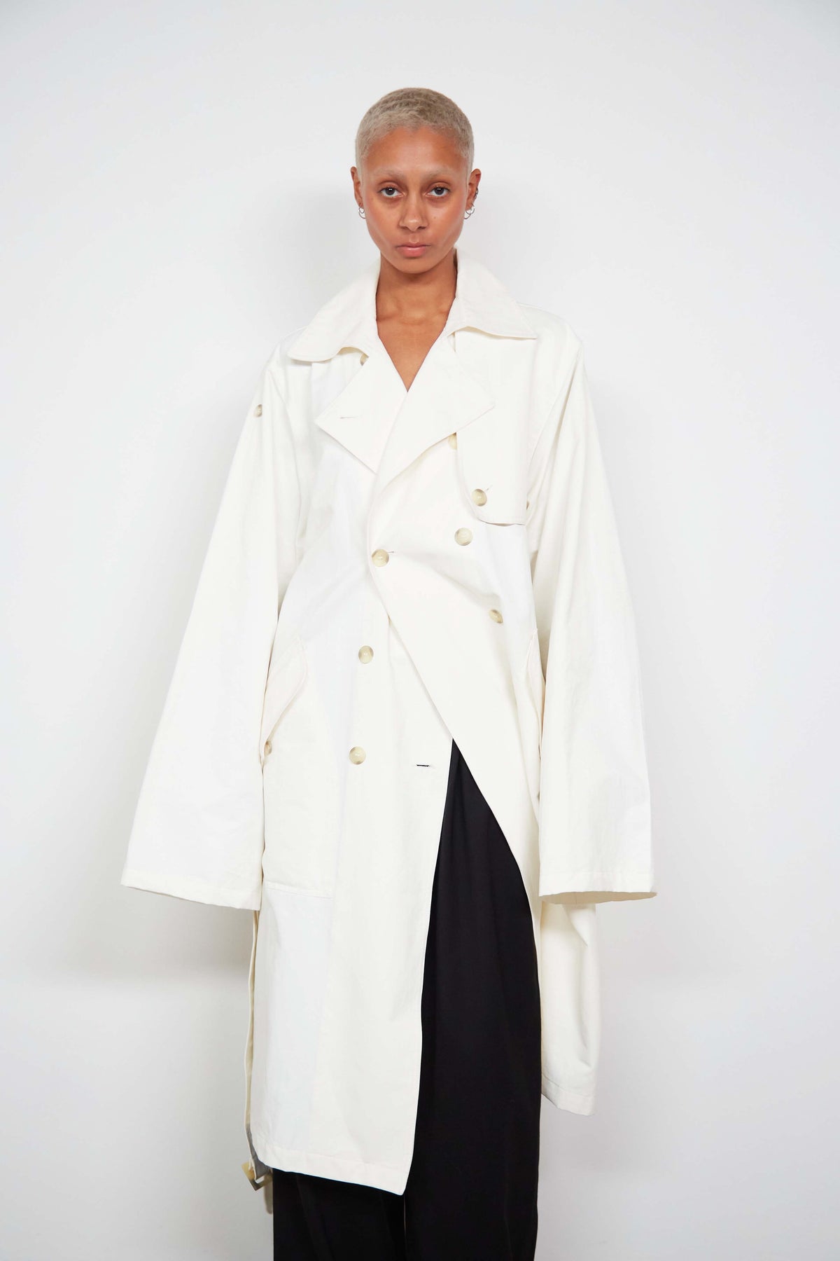 Ivan Grundahl trenchcoat