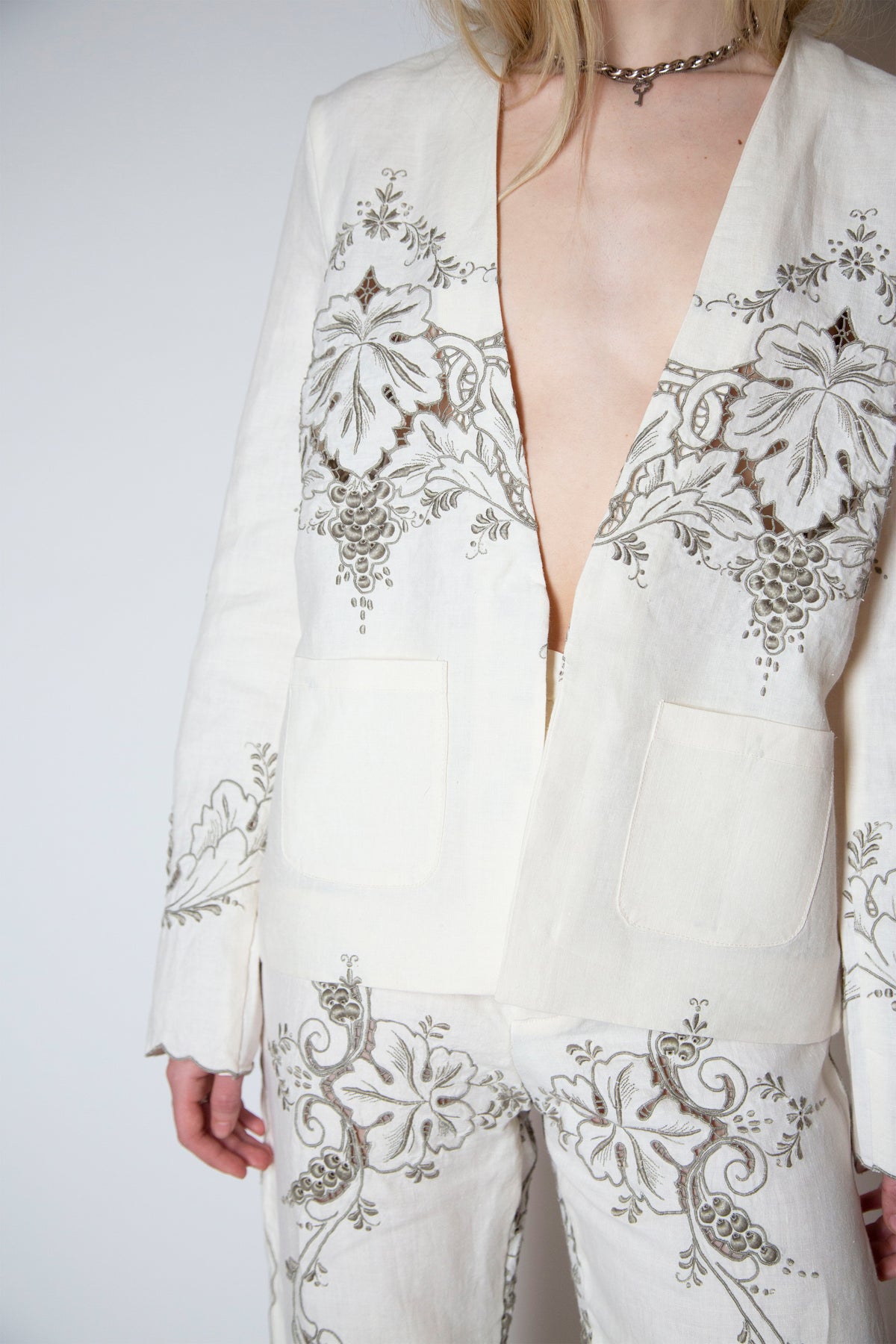 Jerome studio suit