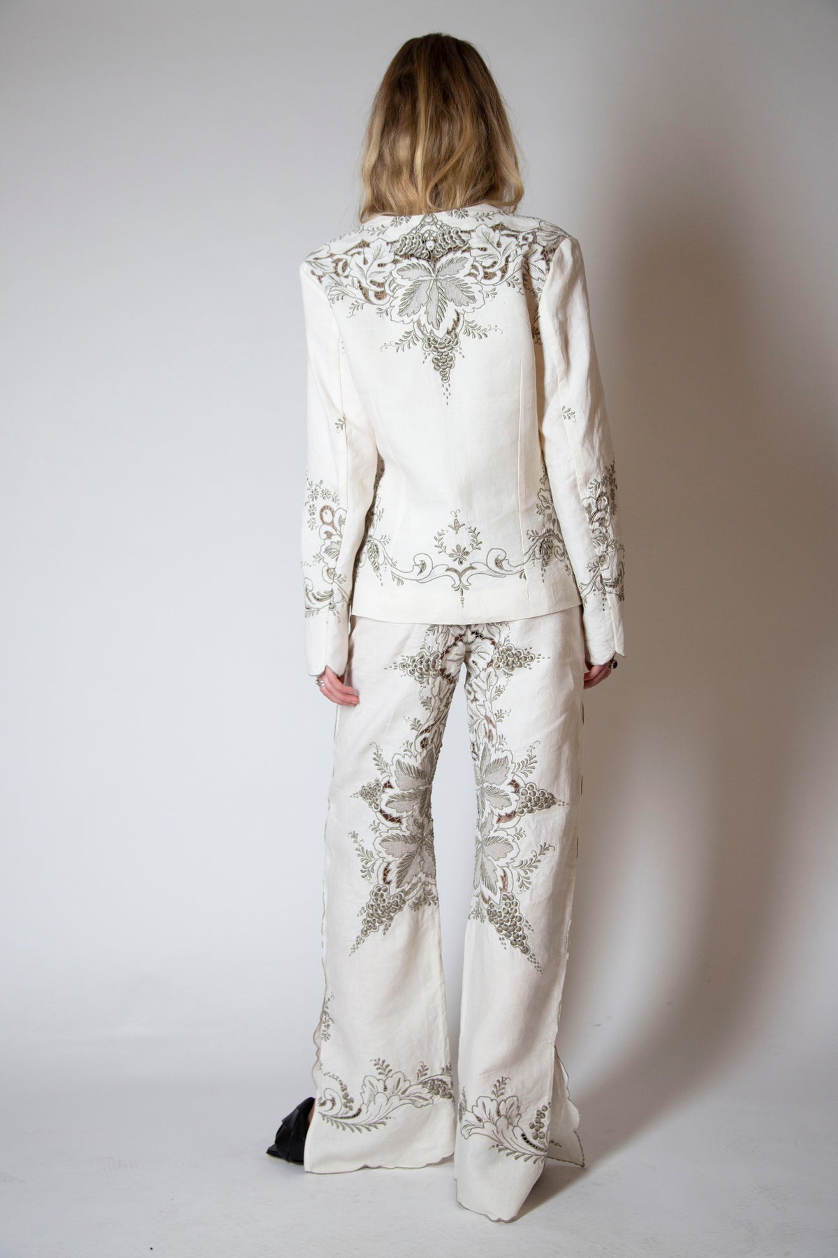 Jerome studio suit